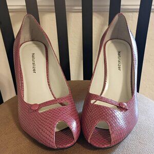 Naturalizer brand - Women's Peep-toe Pumps Size 7